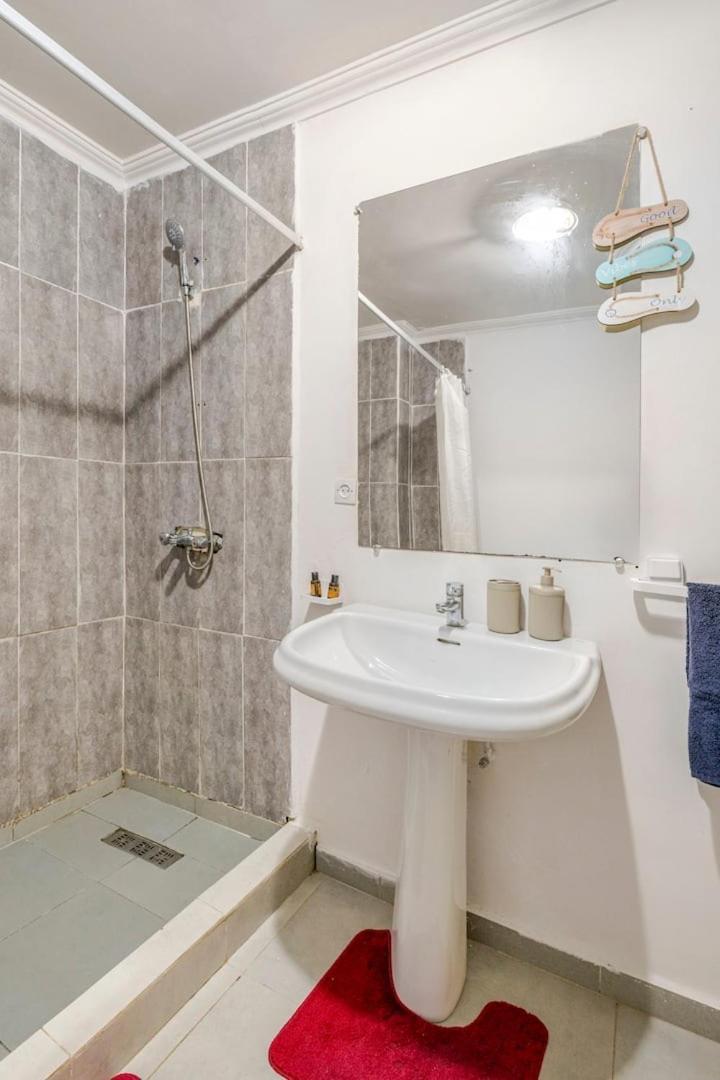 Ocean Breeze ,See View Apartment L'Oasis Exterior photo